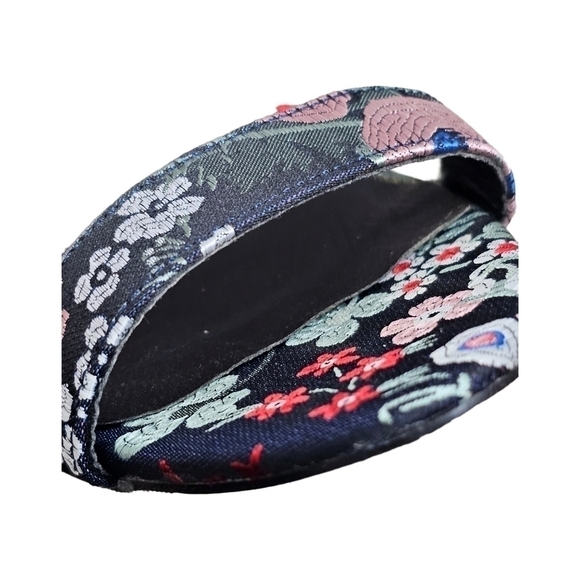 Floral Y2K embroidered navy open toe sandal heels shoes size 8.5 - Picture 8 of 13